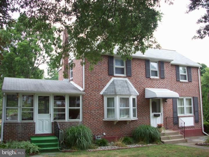 359 Holt Lane Springfield, PA 19064 - Photo 1 of 15 Exterior Front