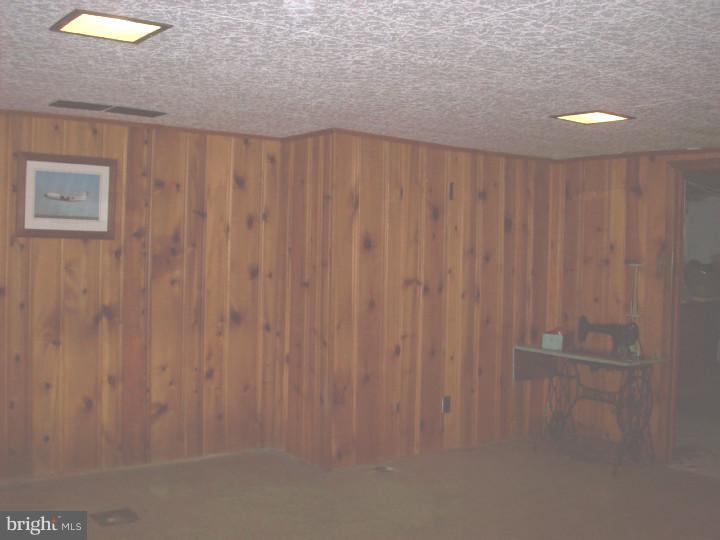 359 Holt Lane Springfield, PA 19064 - Photo 13 of 15 Basement - Finished