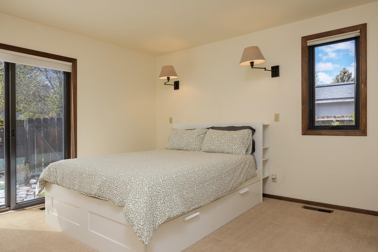 541 Shoshone Drive Hailey, ID 83333 - Photo 13 of 42 Primary Bedroom (1)