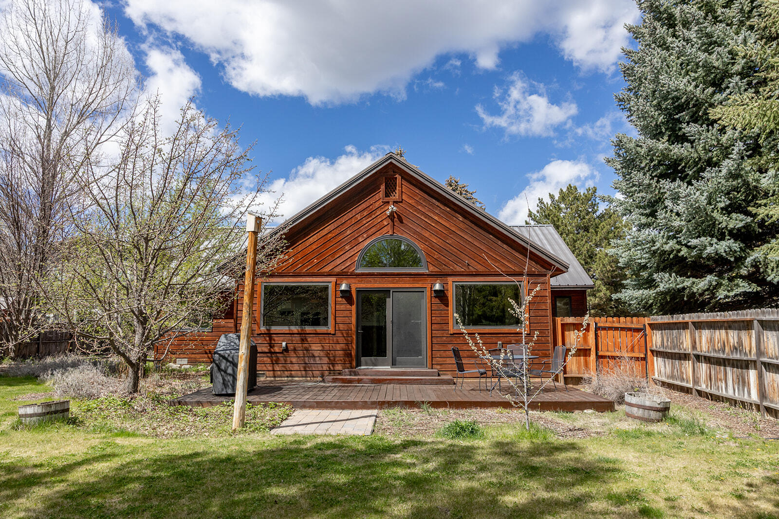 541 Shoshone Drive Hailey, ID 83333 - Photo 24 of 42 Deck and Big Yard (2)