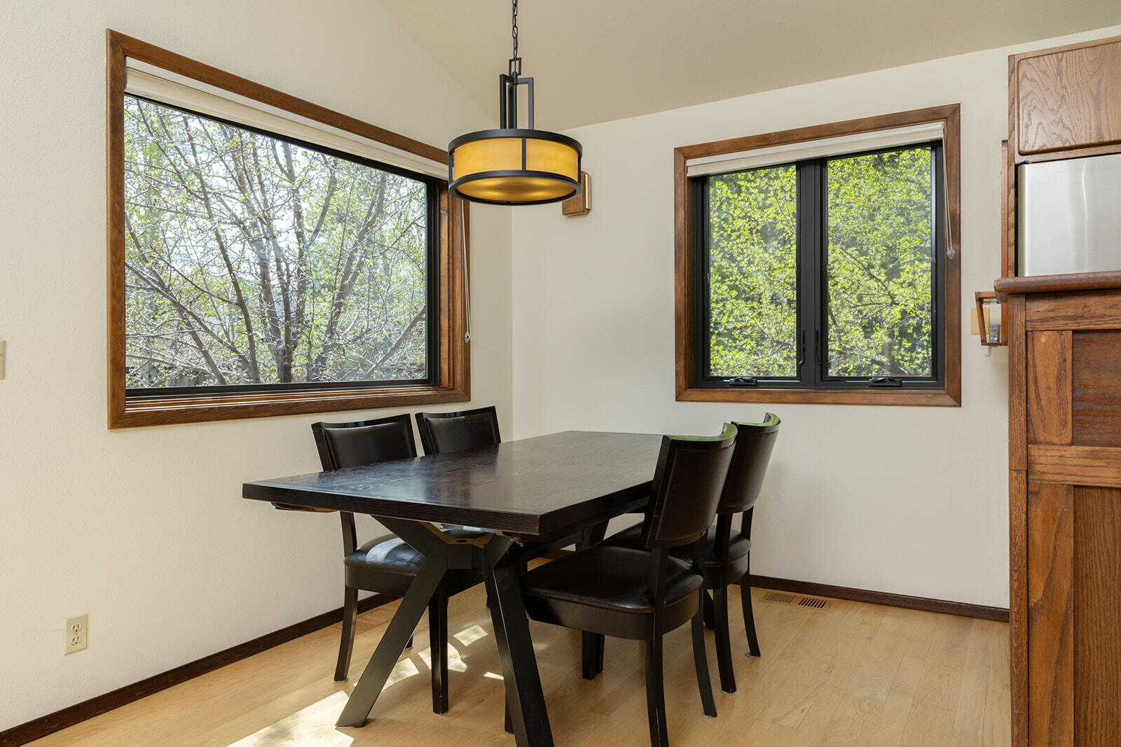 541 Shoshone Drive Hailey, ID 83333 - Photo 6 of 42 Dining