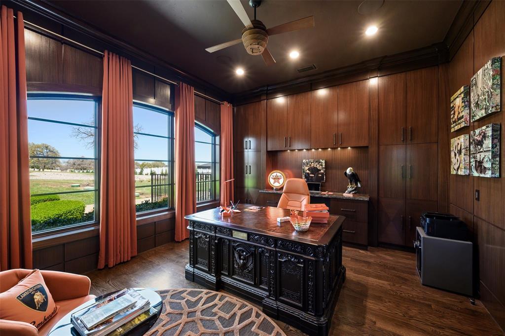 940 Dove Road Southlake, TX 76092 - Photo 14 of 34 a very nice looking room with a large window