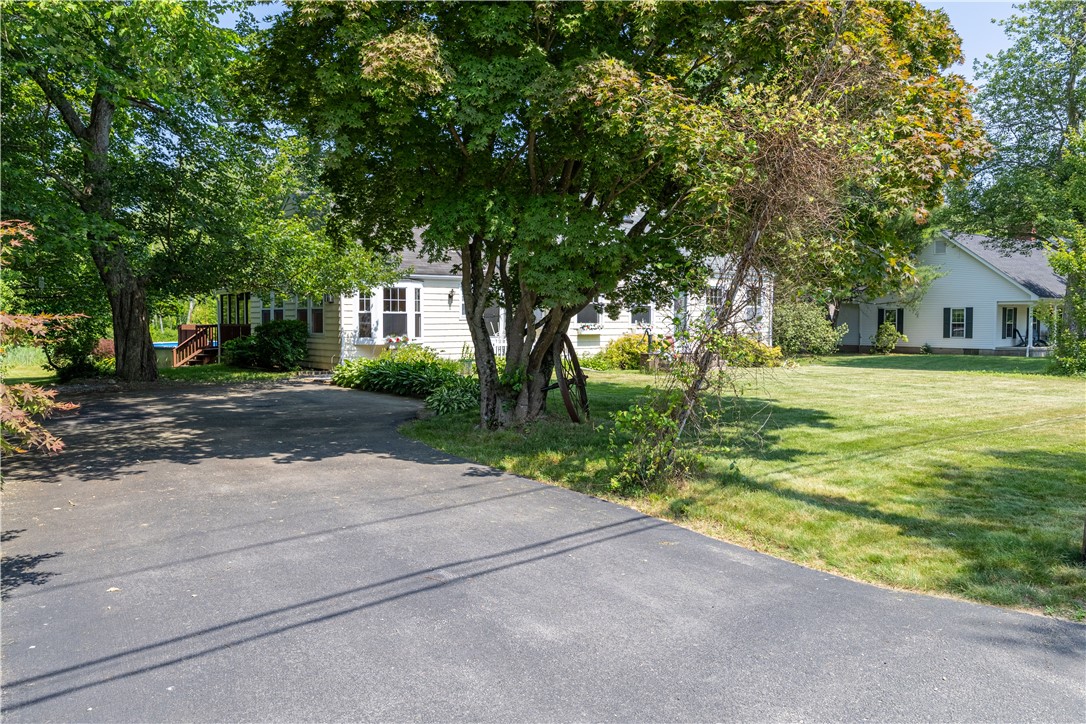 18 South Woodland Road Scituate, RI 02857 - Photo 2 of 36