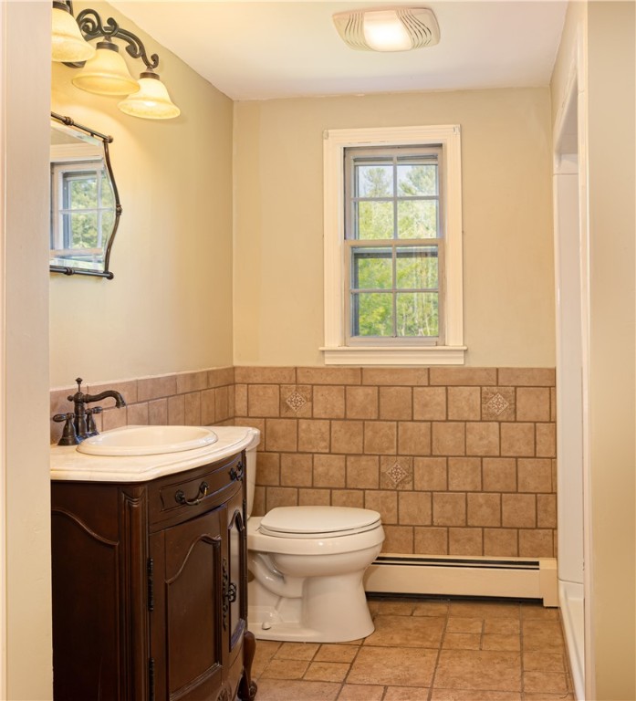18 South Woodland Road Scituate, RI 02857 - Photo 24 of 36