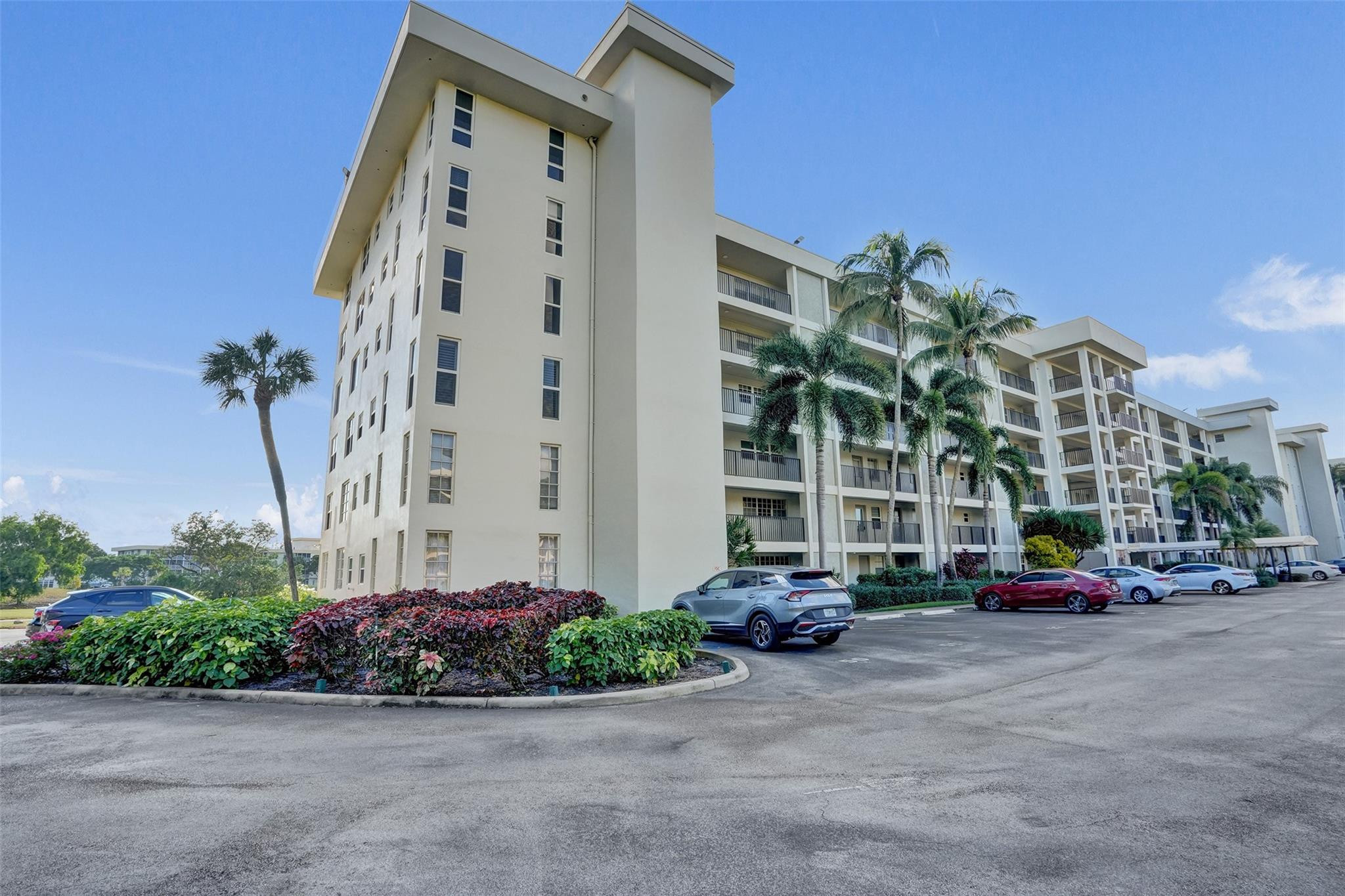 3001 South Course Drive, Unit 107 Pompano Beach, FL 33069 - Photo 4 of 47