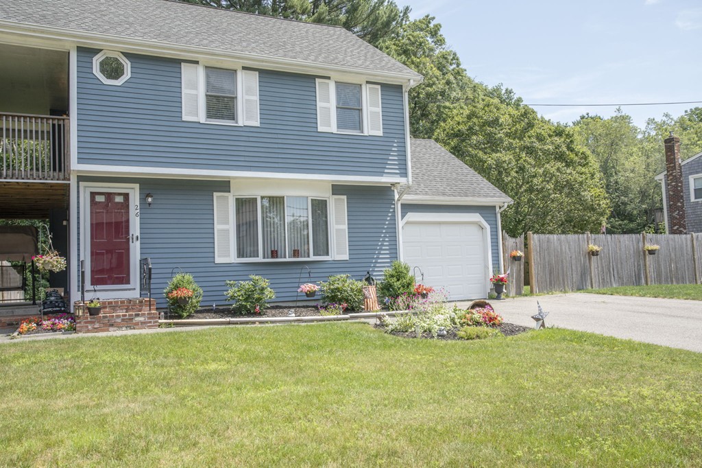 26 Yoke Road, Unit 26 Bridgewater, MA 02324 - Photo 3 of 42 Gallery Image 3