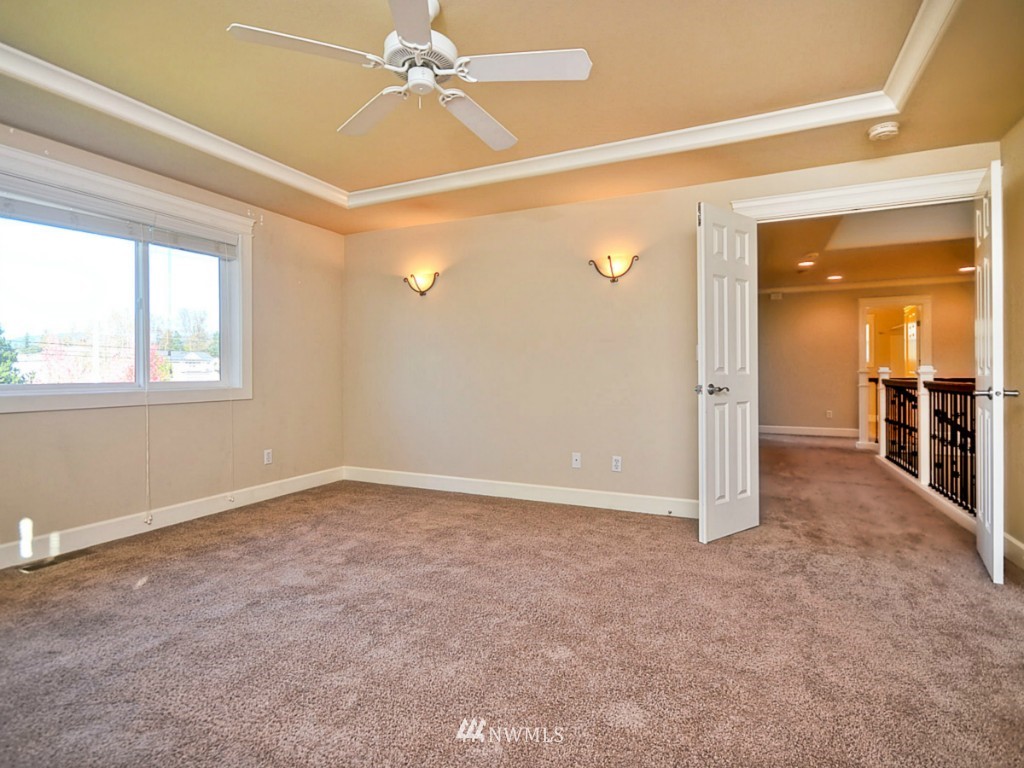 6158 Northeast 3rd Court Renton, WA 98059 - Photo 12 of 20