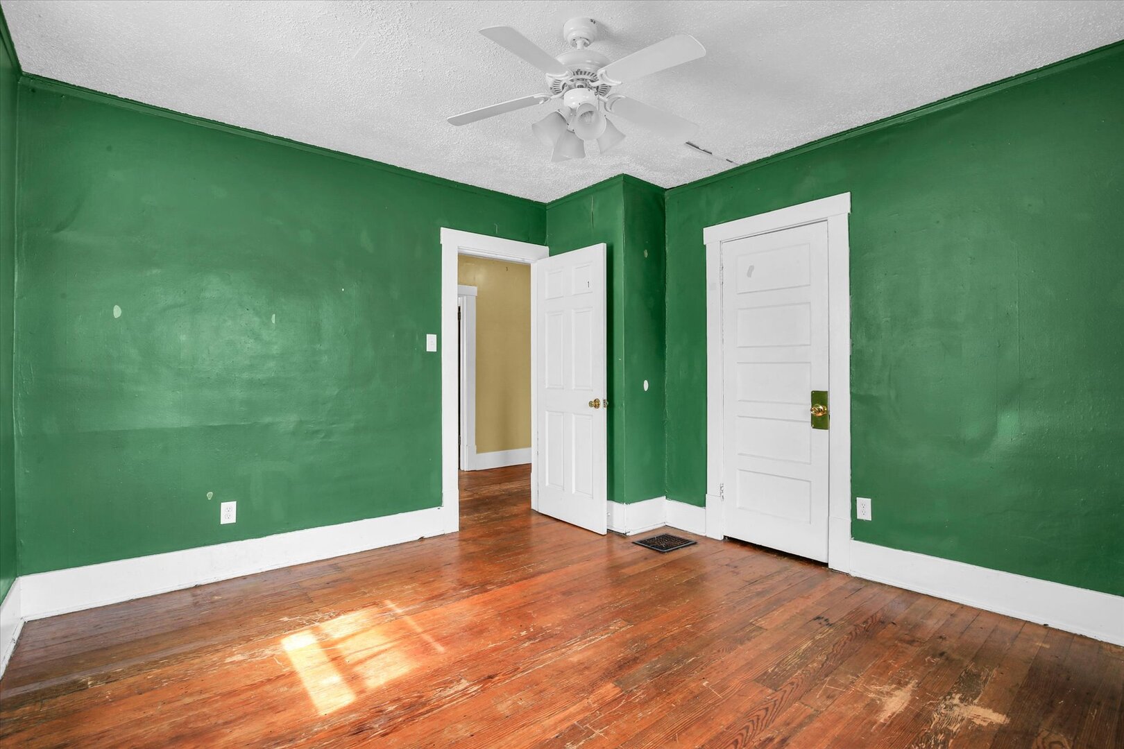 1305 West Macon Street Decatur, IL 62522 - Photo 17 of 37