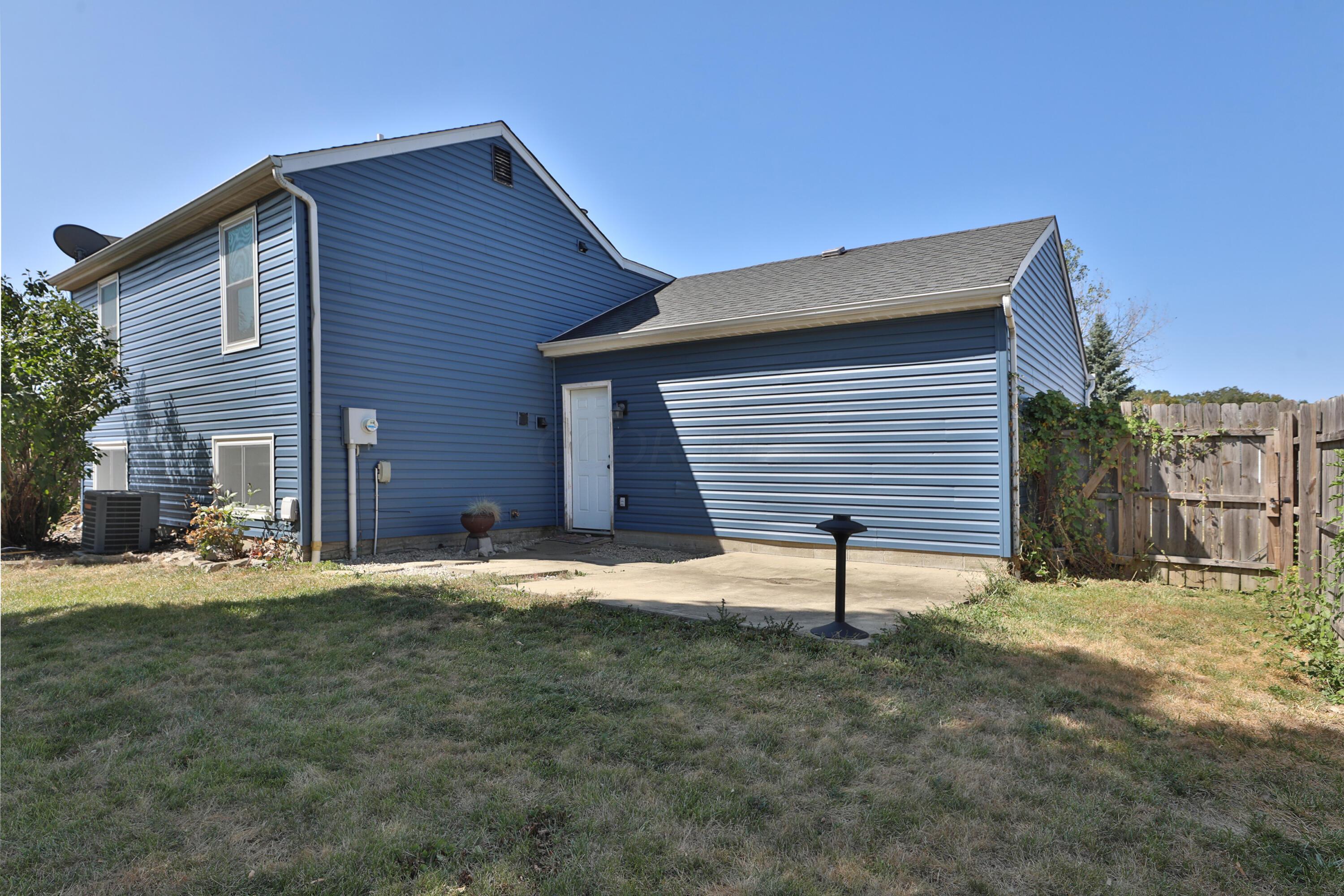 626 South Murray Hill Road Columbus, OH 43228 - Photo 29 of 33 626-S-MurrayHill-32