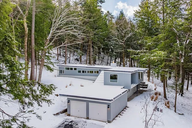 $1,690,000 | 25 Hemlock Road, Hanover, NH 03755