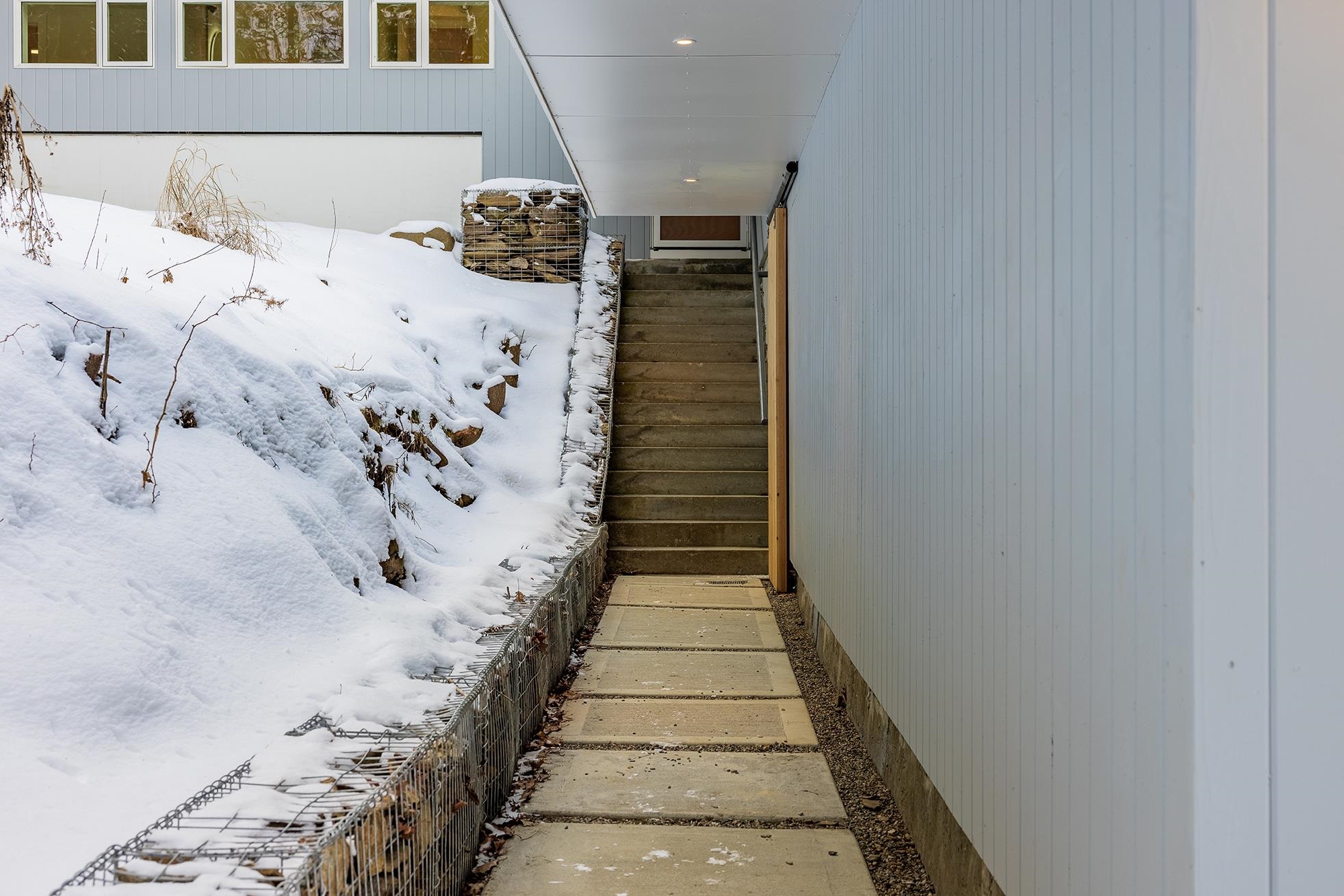 25 Hemlock Road Hanover, NH 03755 - Photo 4 of 22