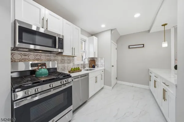 $550,000 | 1466 Center Street, Hillside, NJ 07205