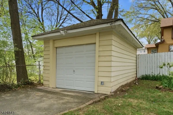 $550,000 | 1466 Center Street, Hillside, NJ 07205
