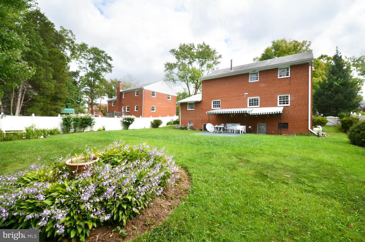 6507 Winnepeg Road Bethesda, MD 20817 - Photo 27 of 28 Exterior (Rear)