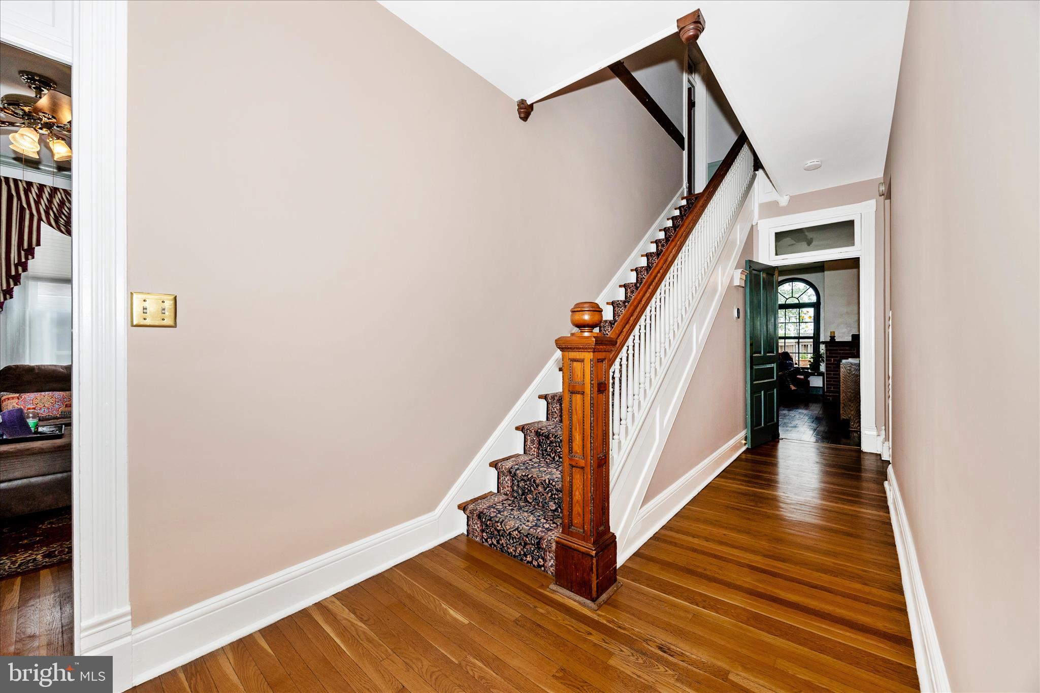 124 East Main Street Middletown, MD 21769 - Photo 25 of 58 Stairs
