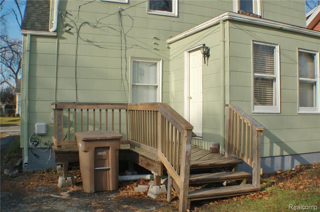 27 Chippewa Road Pontiac, MI 48341 - Photo 2 of 13 DSC_0017.JPG