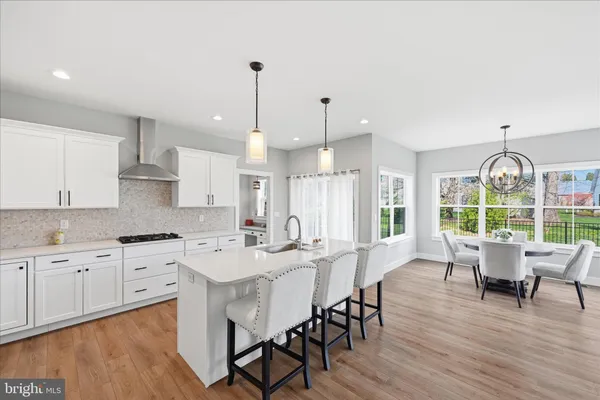 $820,000 | 203 Wright Drive, Mechanicsburg, PA 17055