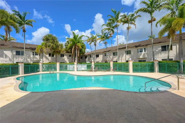 $2,350 | 7760 Northwest 22nd Street, Unit 103, Pembroke Pines, FL 33024