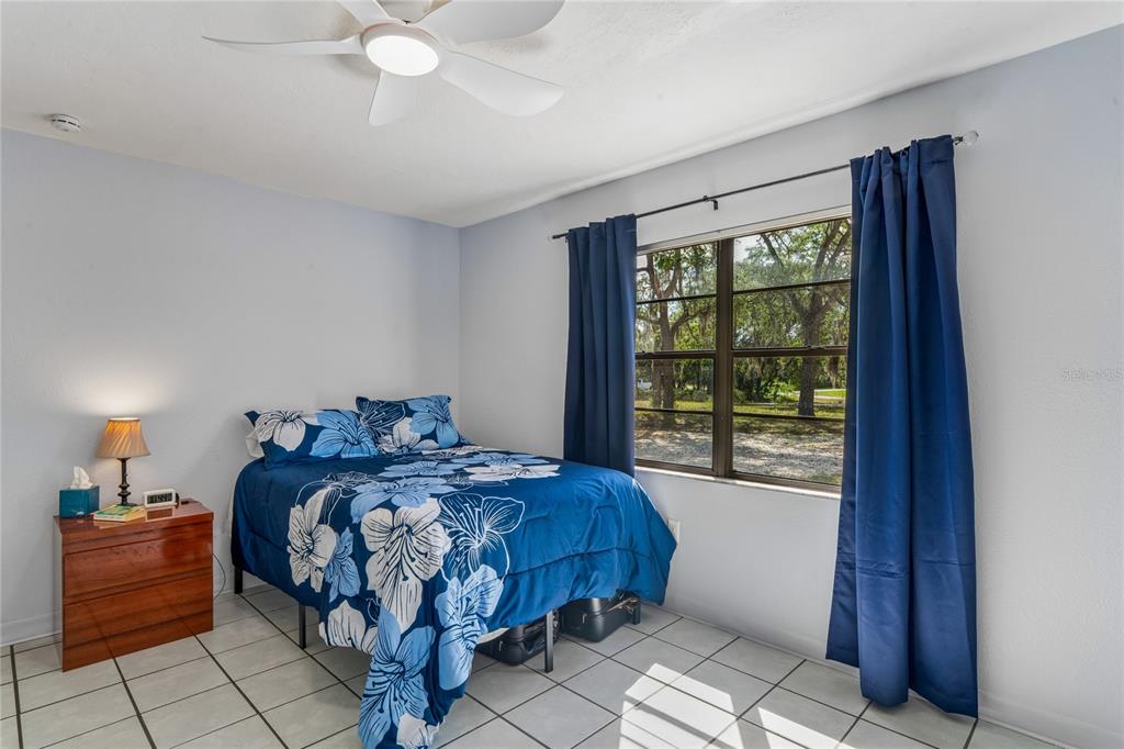 14345 Missouri Skylark Road Weeki Wachee, FL 34614 - Photo 18 of 46
