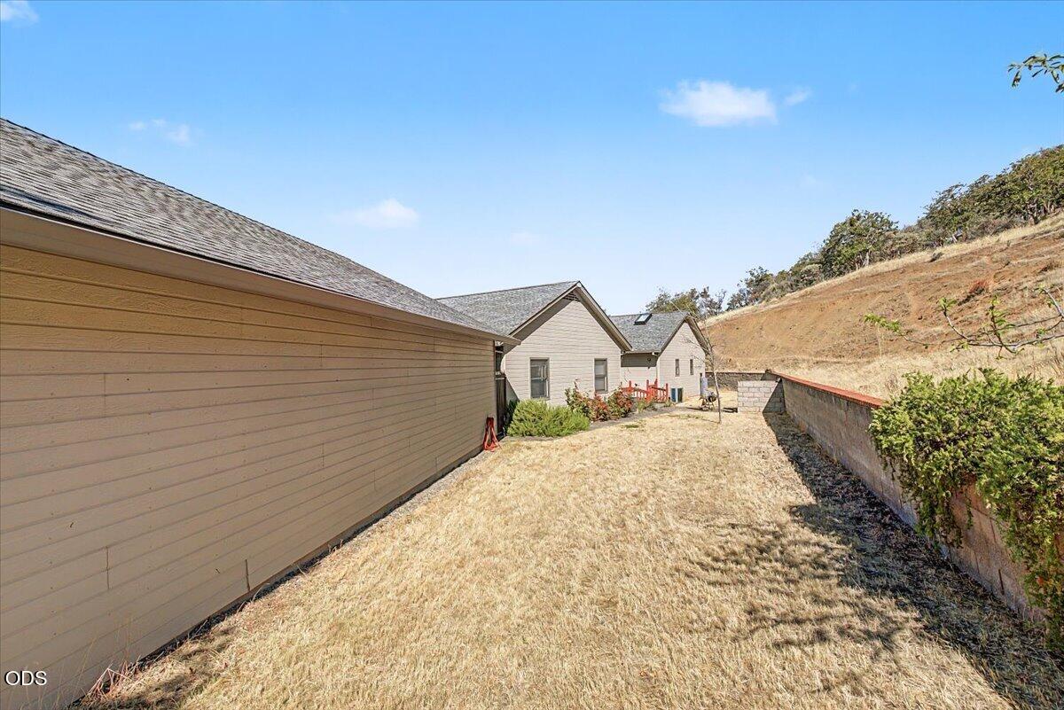 6590 Hillcrest Road Medford, OR 97504 - Photo 52 of 117 Gallery Image 52