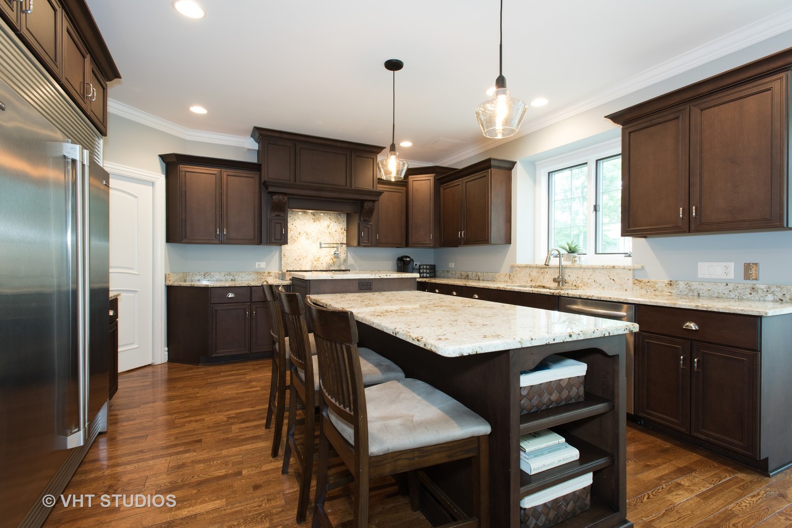 1908 Driving Park Road Wheaton, IL 60187 - Photo 13 of 31