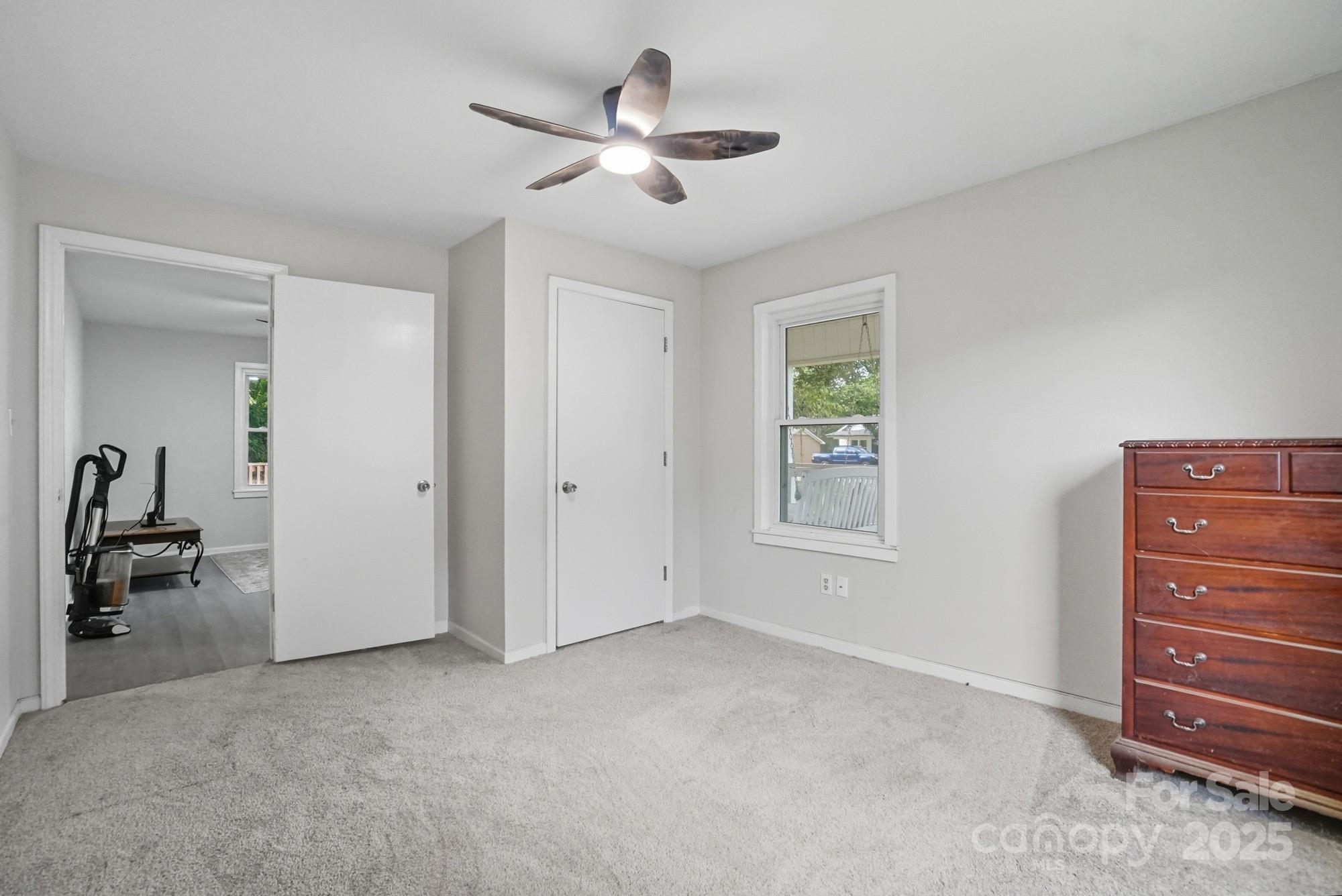 2729 South Ridge Avenue Concord, NC 28025 - Photo 10 of 19 a view of a livingroom with a furniture