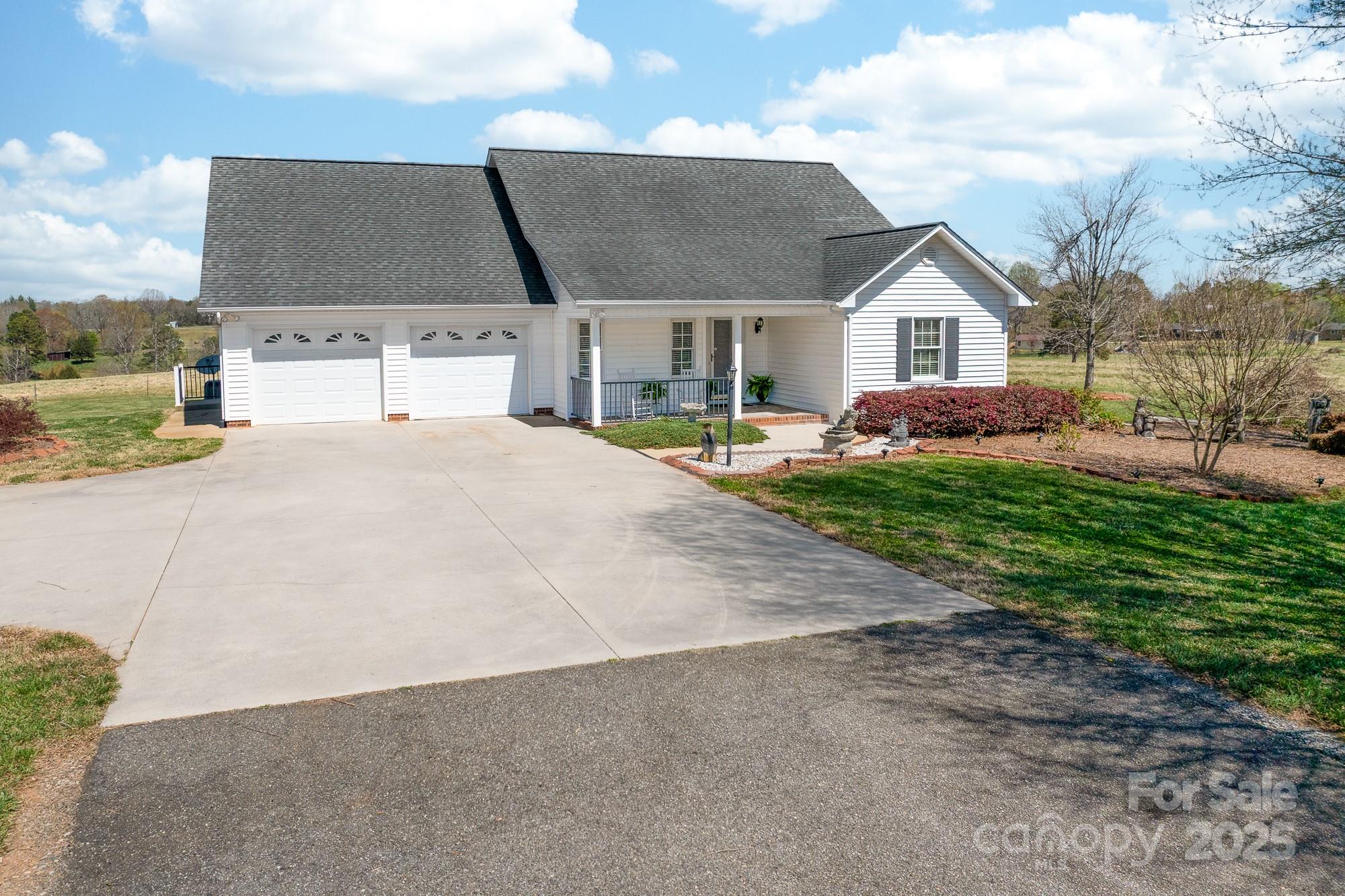825 Ed Hamrick Road Shelby, NC 28150 - Photo 6 of 43 Gallery Image 6