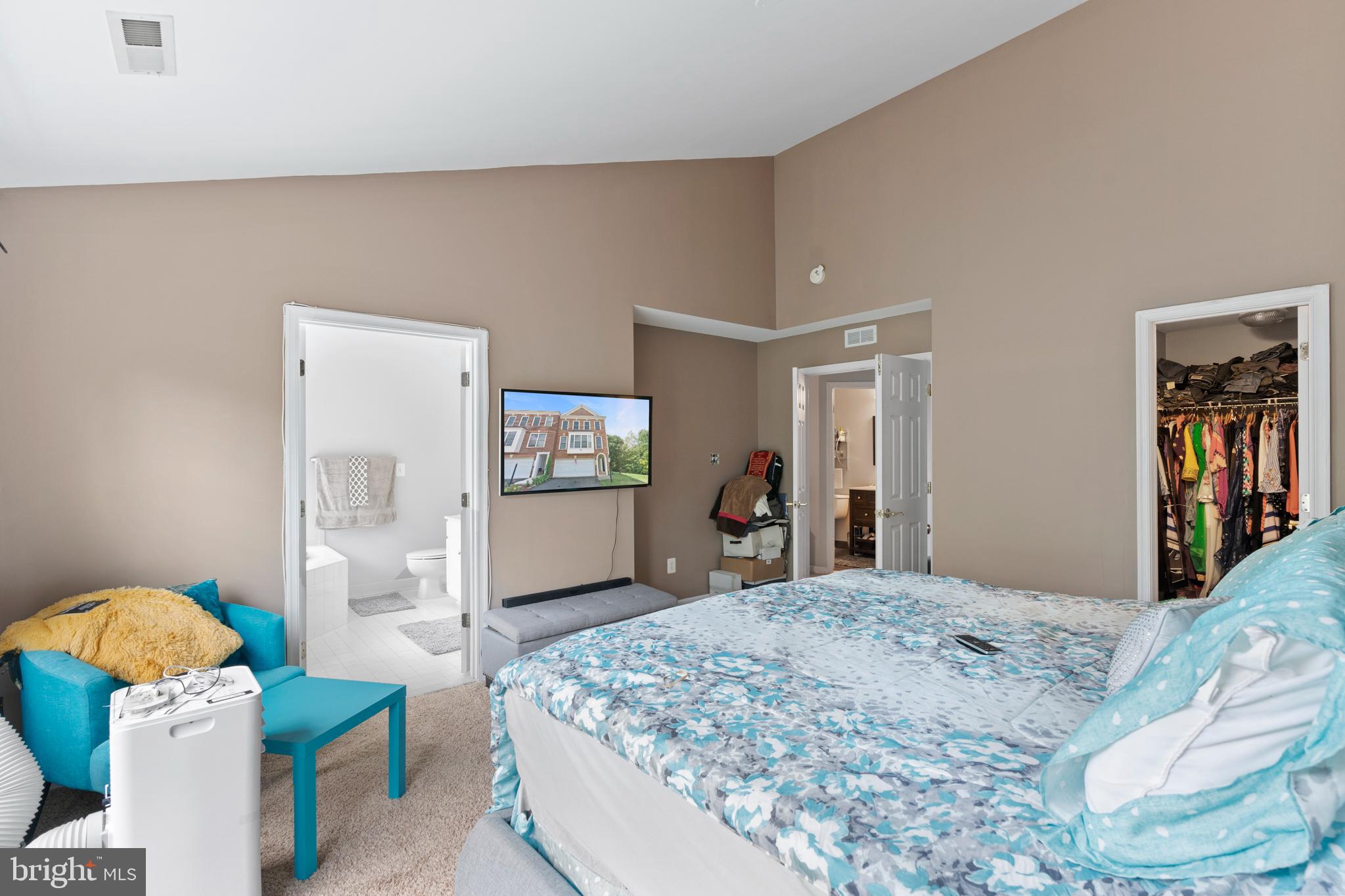 21809 Ladyslipper Square Ashburn, VA 20147 - Photo 21 of 39