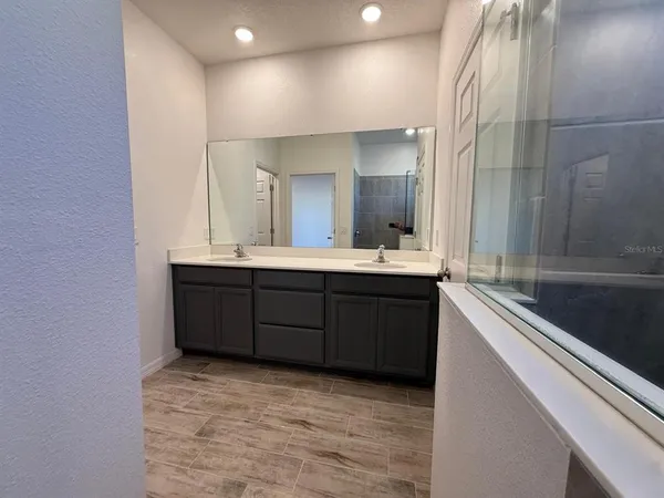 $2,900 | 7000 Twilight Bay Drive, Winter Garden, FL 34787