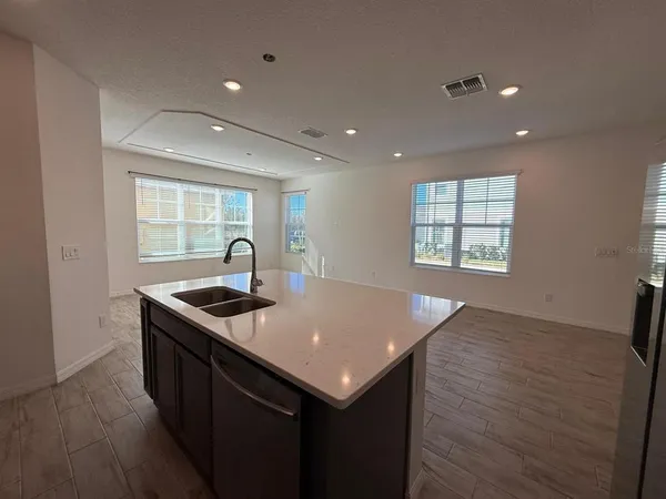 $2,900 | 7000 Twilight Bay Drive, Winter Garden, FL 34787