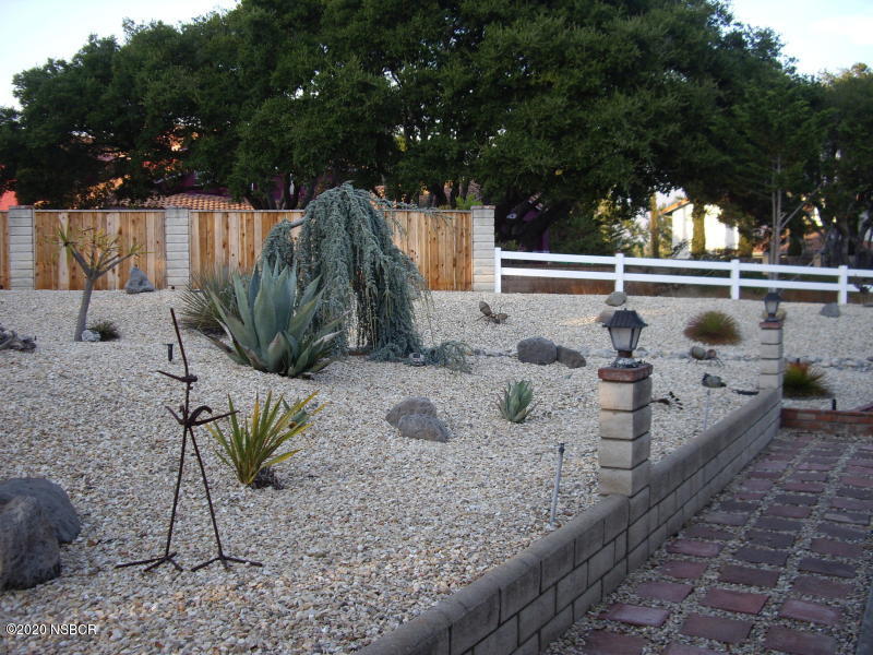 3165 Christopher Drive Lompoc, CA 93436 - Photo 3 of 52 a view of a backyard with sitting area