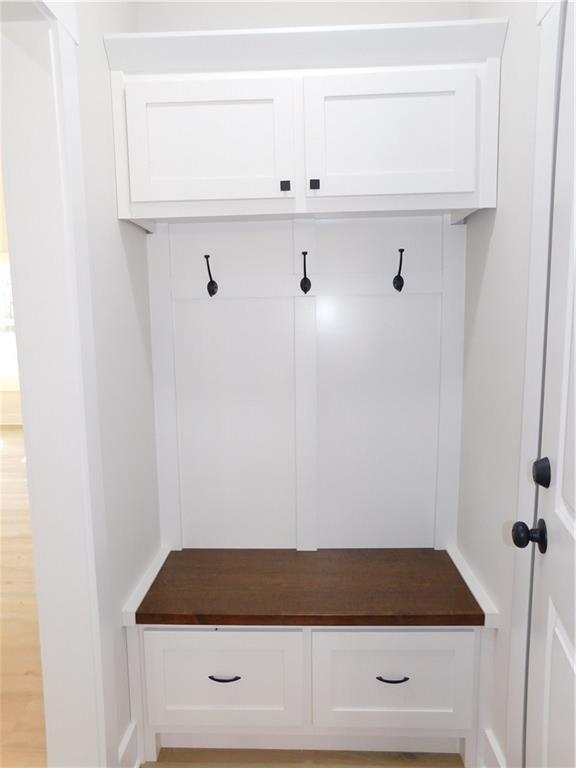 98 Elbert Gaddis Road Dahlonega, GA 30533 - Photo 17 of 38 a close view of utility room with an oven