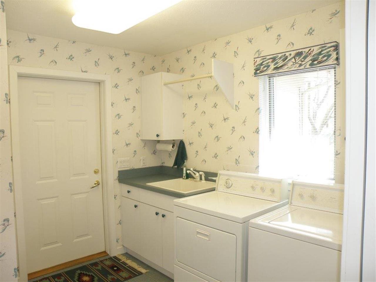 2212 Wakefield Road Goshen, IN 46528 - Photo 18 of 30 Gallery Image 18