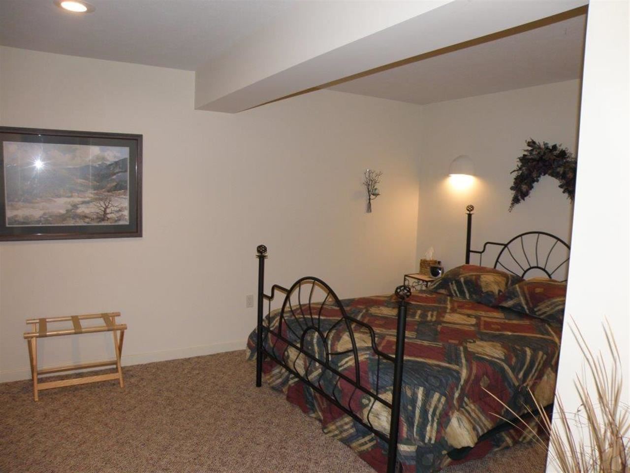 2212 Wakefield Road Goshen, IN 46528 - Photo 19 of 30 Gallery Image 19