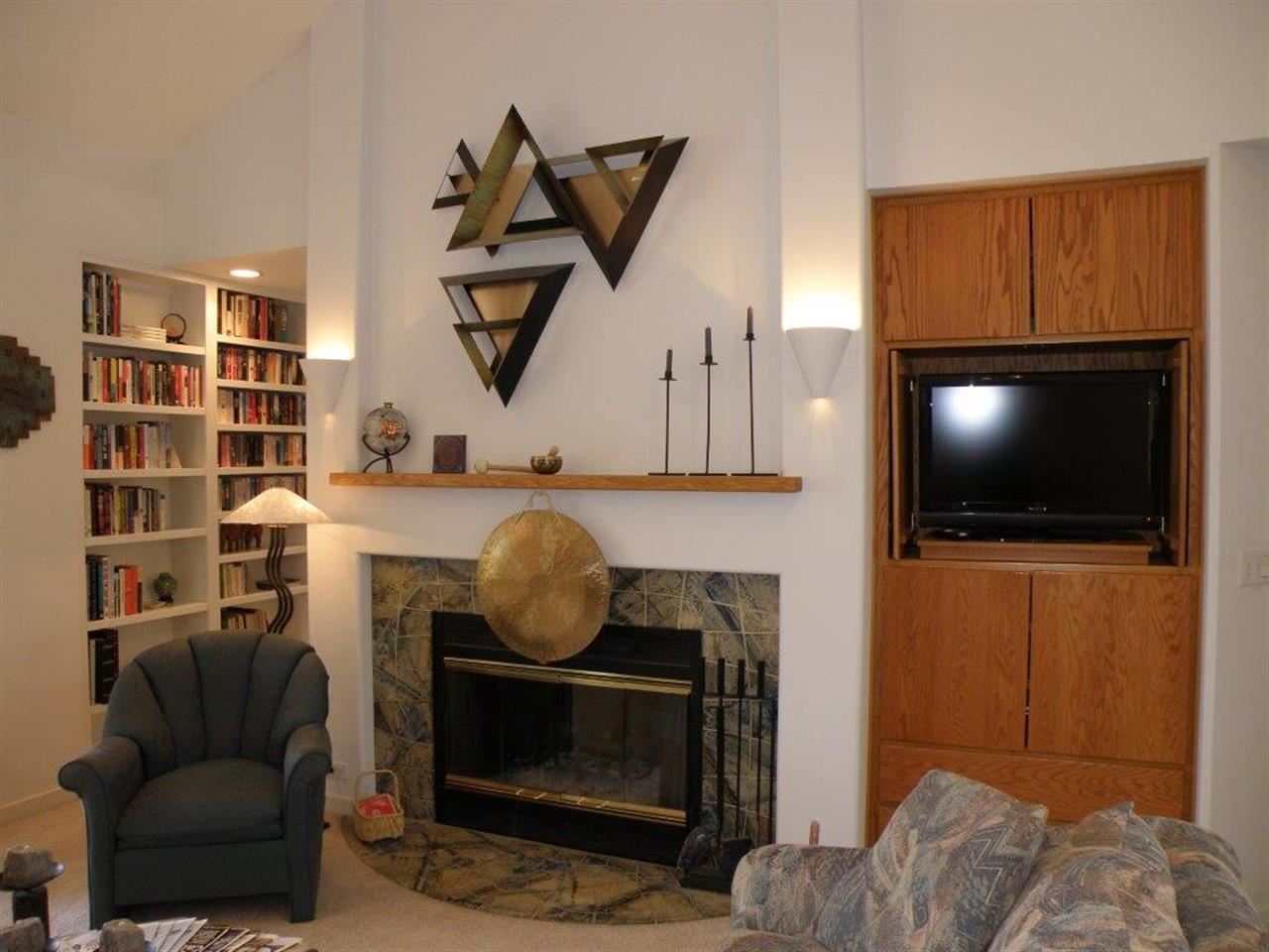 2212 Wakefield Road Goshen, IN 46528 - Photo 3 of 30 Gallery Image 3