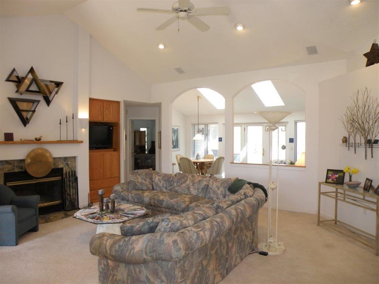 2212 Wakefield Road Goshen, IN 46528 - Photo 5 of 30 Gallery Image 5