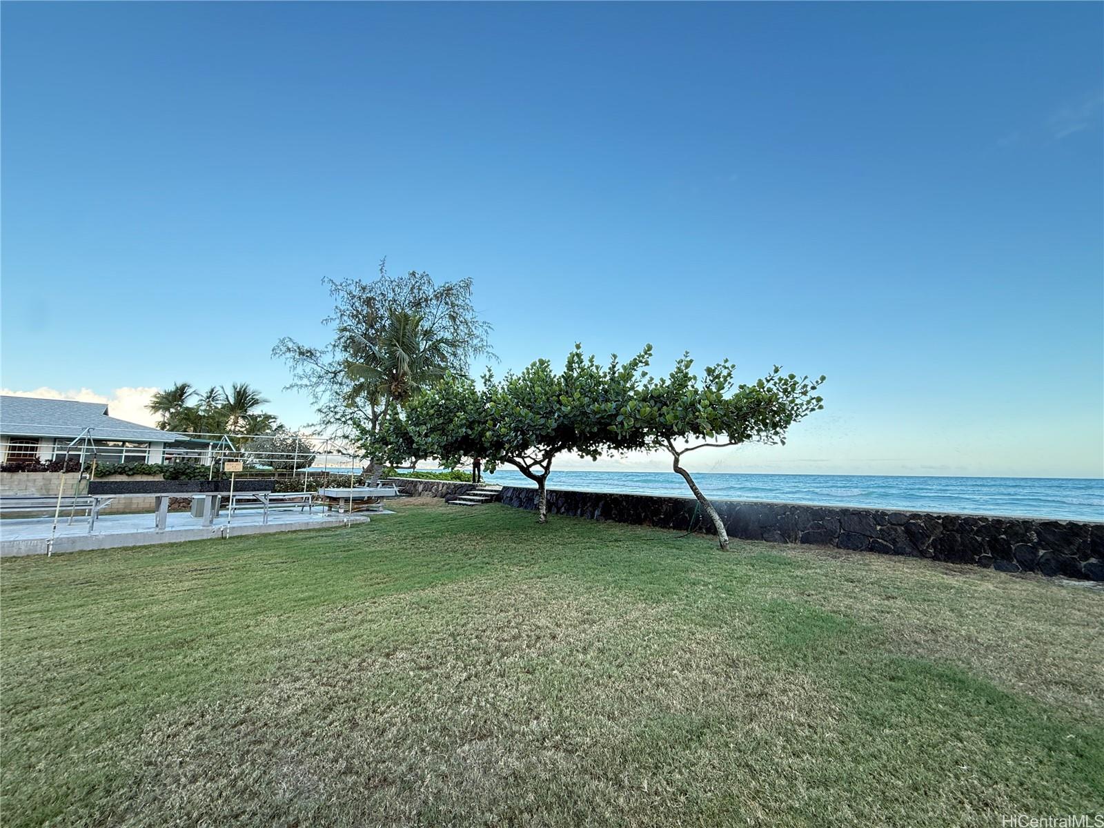 91-249 Ewa Beach Road Ewa Beach, HI 96706 - Photo 23 of 25 a garden view with a sitting space