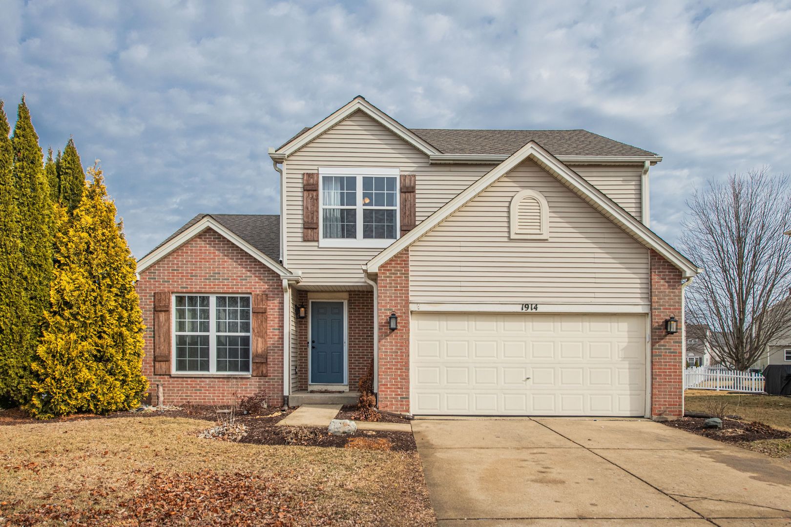 1914 Prairie Ridge Court Plainfield, IL 60586 - Photo 1 of 36