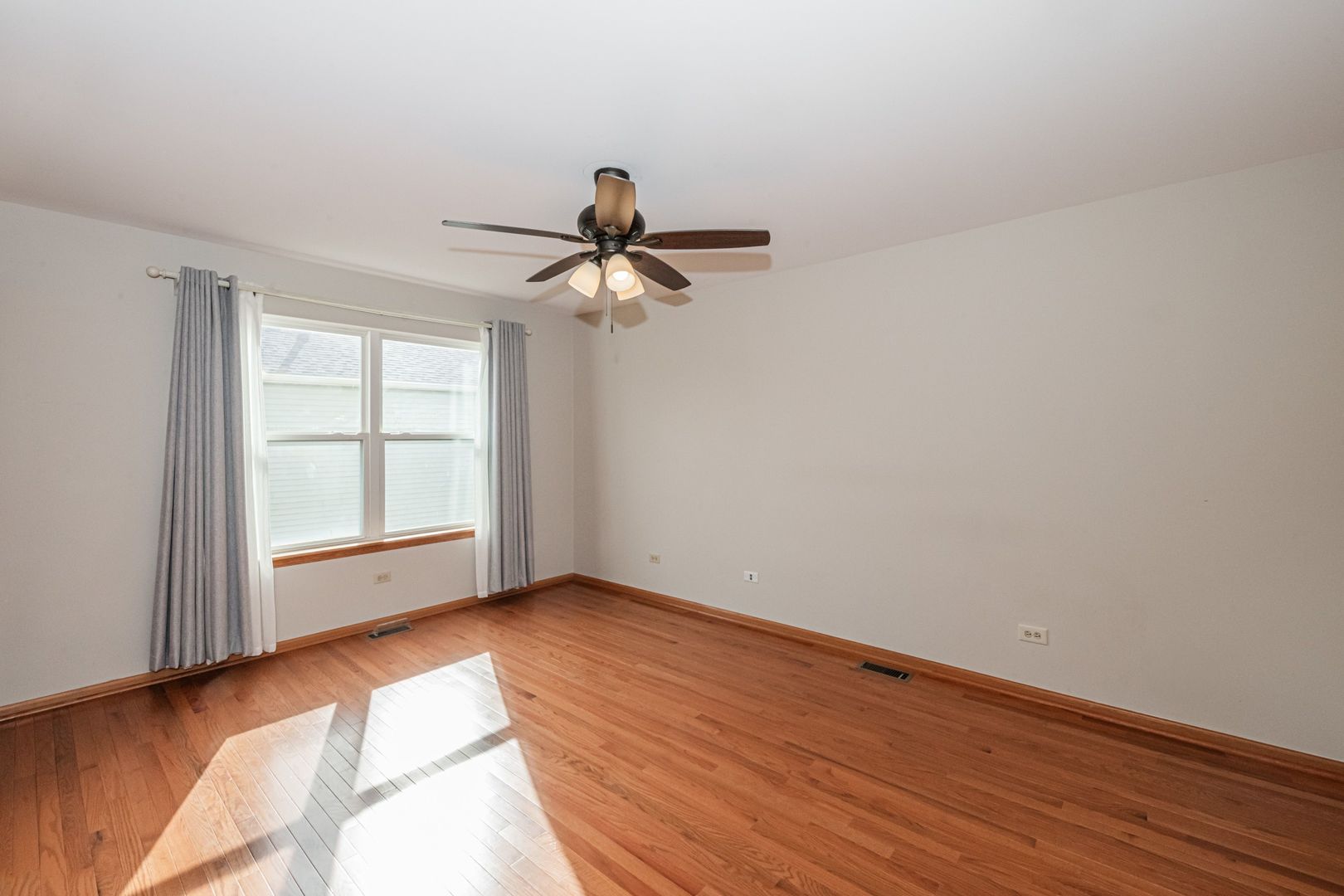 1914 Prairie Ridge Court Plainfield, IL 60586 - Photo 21 of 36