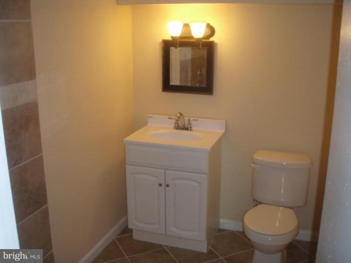 13031 Clarion Road Fort Washington, MD 20744 - Photo 5 of 25 lower level bath
