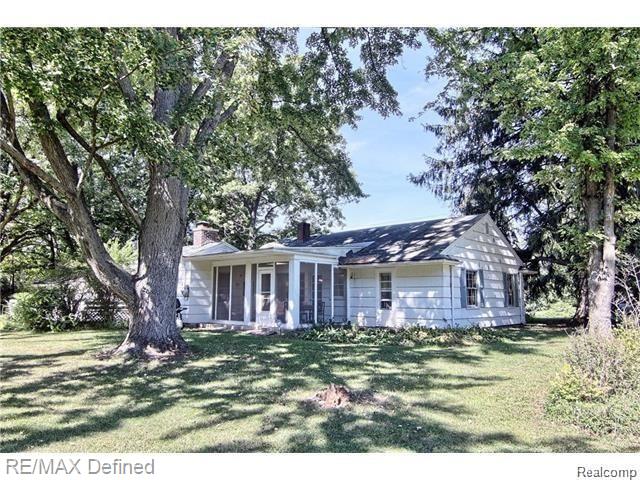 1769 West Avon Road Rochester, MI 48309 - Photo 32 of 34 GetMedia (25).jpg