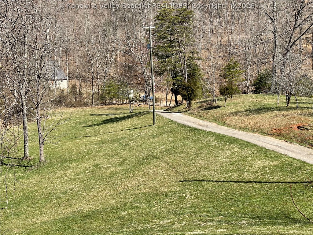 4254 Greer Road Point Pleasant, WV 25550 - Photo 6 of 46 Driveway into property