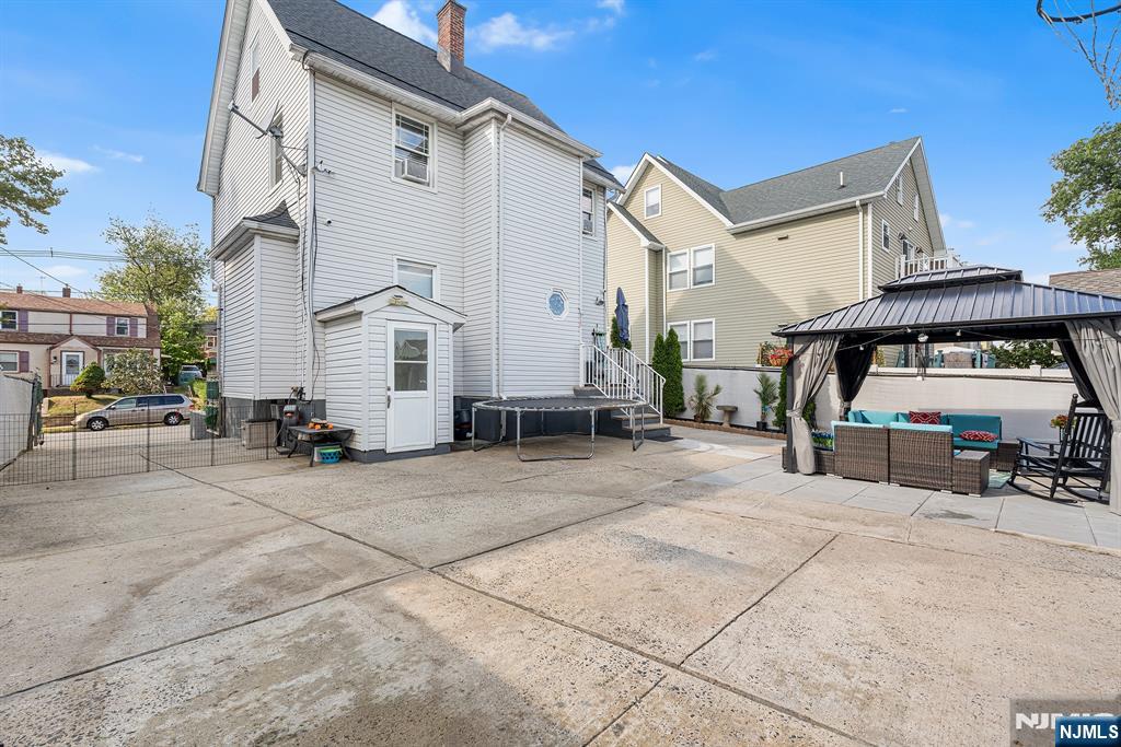 656 Devon Street Kearny, NJ 07032 - Photo 26 of 28