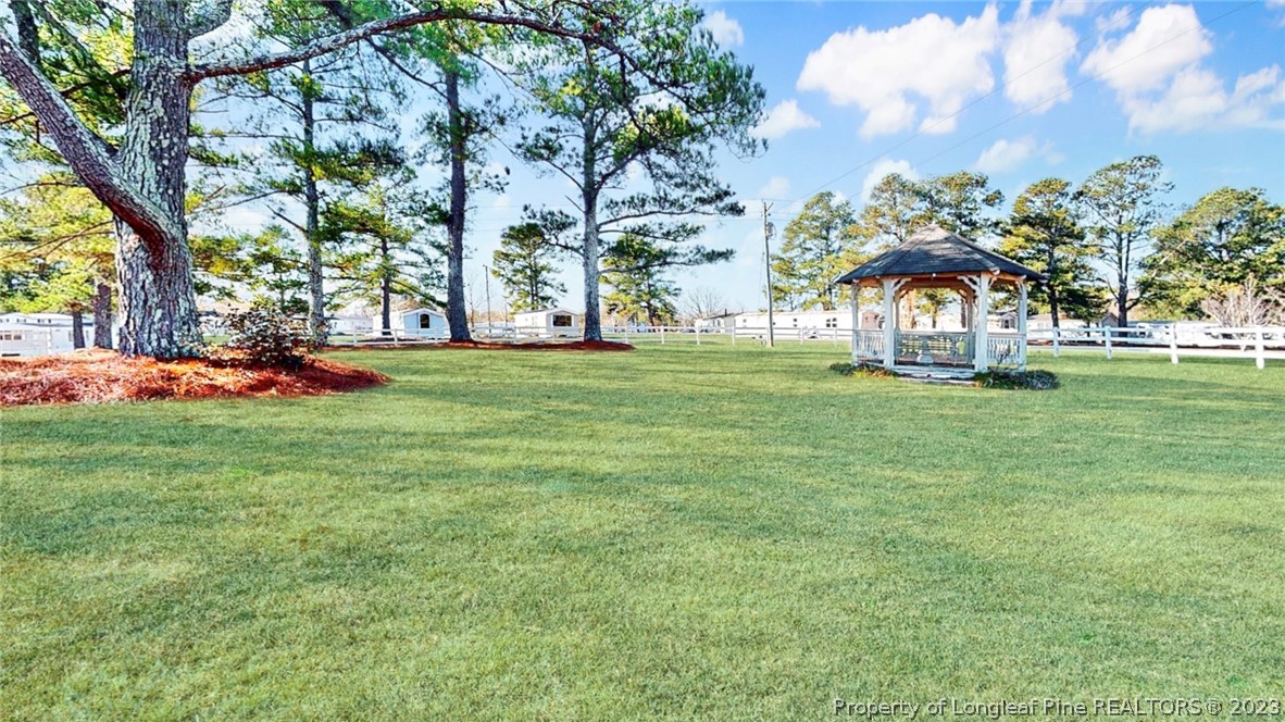 102 Storey Acres Road Spring Lake, NC 28390 - Photo 5 of 32 Gallery Image 5