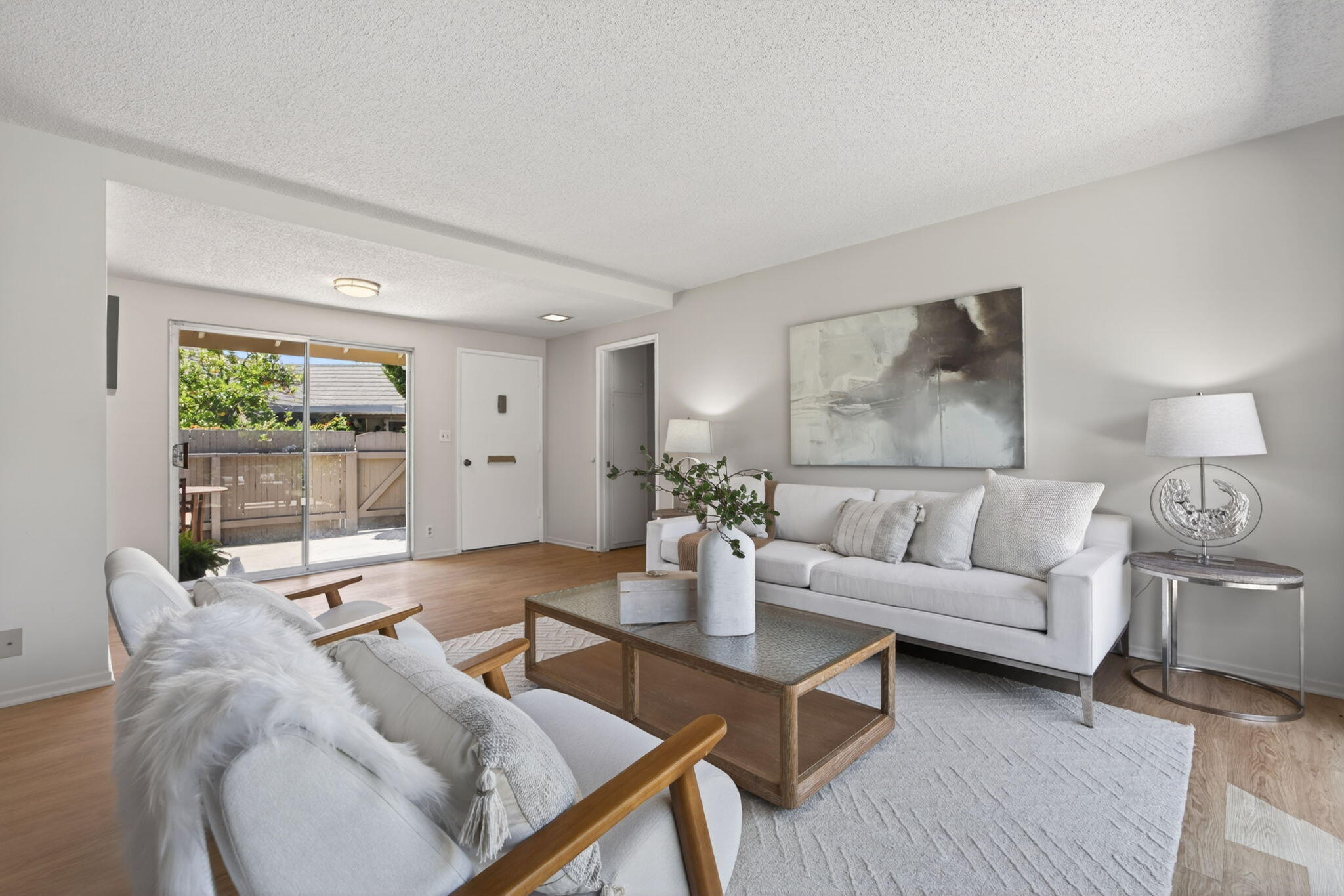 269 Moreton Bay Lane, Unit 2 Goleta, CA 93117 - Photo 8 of 49 11-web-or-mls-UpmarketMedia-268Mor-073