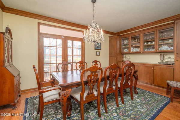 $715,000 | 617 South Wedgewood Road, Starkville, MS 39759