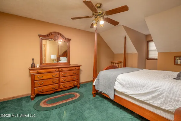 $715,000 | 617 South Wedgewood Road, Starkville, MS 39759