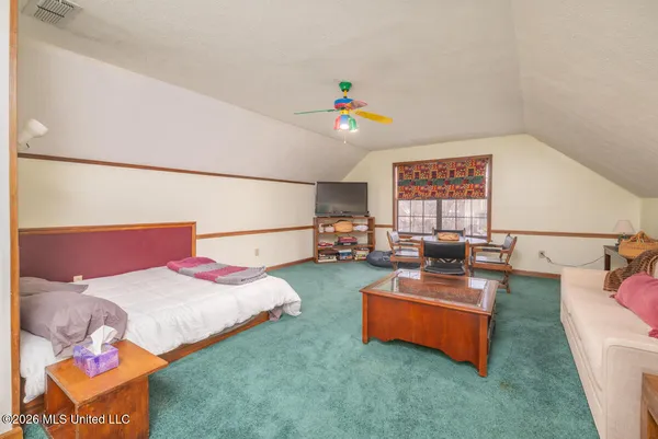 $715,000 | 617 South Wedgewood Road, Starkville, MS 39759