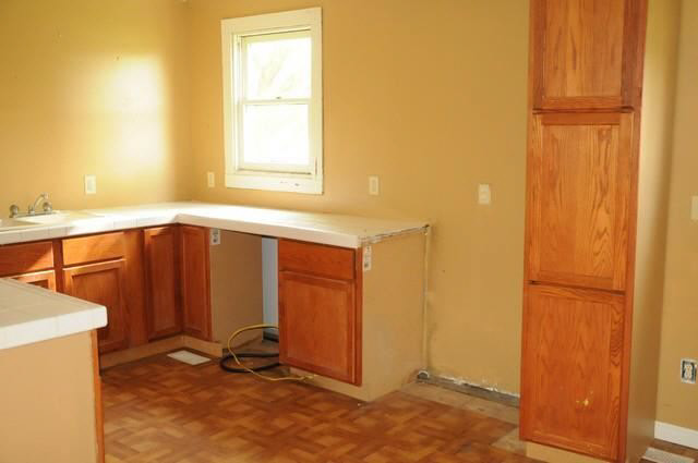 5303 West Harding Road Knightstown, IN 46148 - Photo 3 of 8 Gallery Image 3