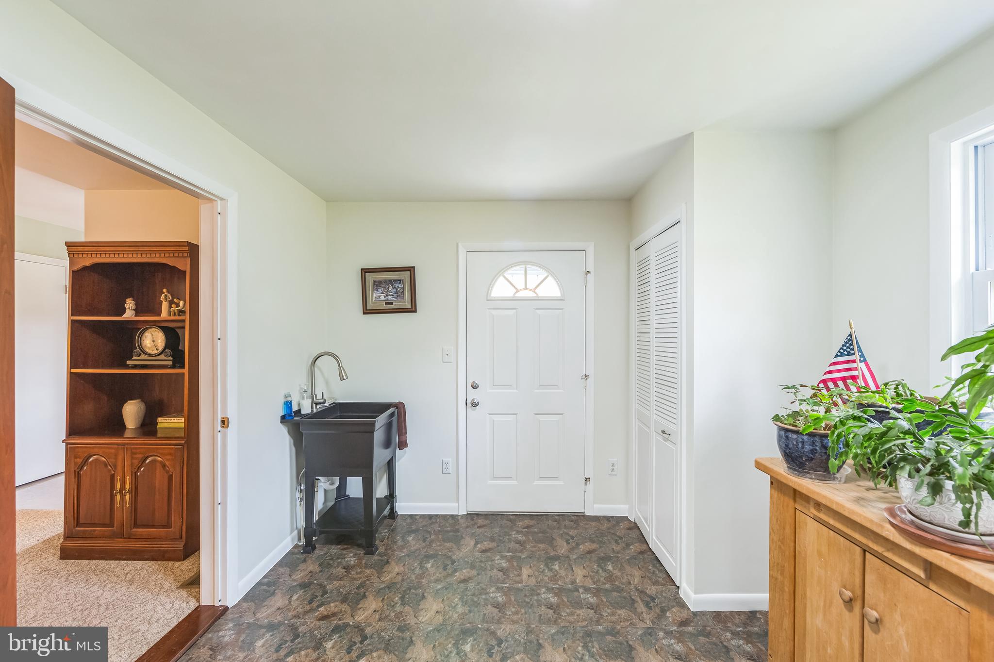 11 Mauger Road Elverson, PA 19520 - Photo 19 of 39 Laundry Room/Mud Room